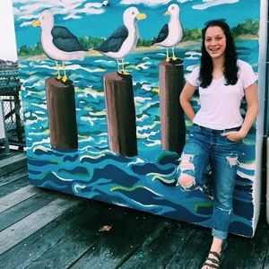 Meet your Posher, Julia